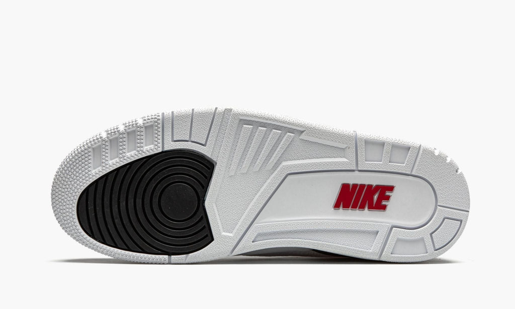 Air Jordan 3 Retro SE DNM “Fire Red”