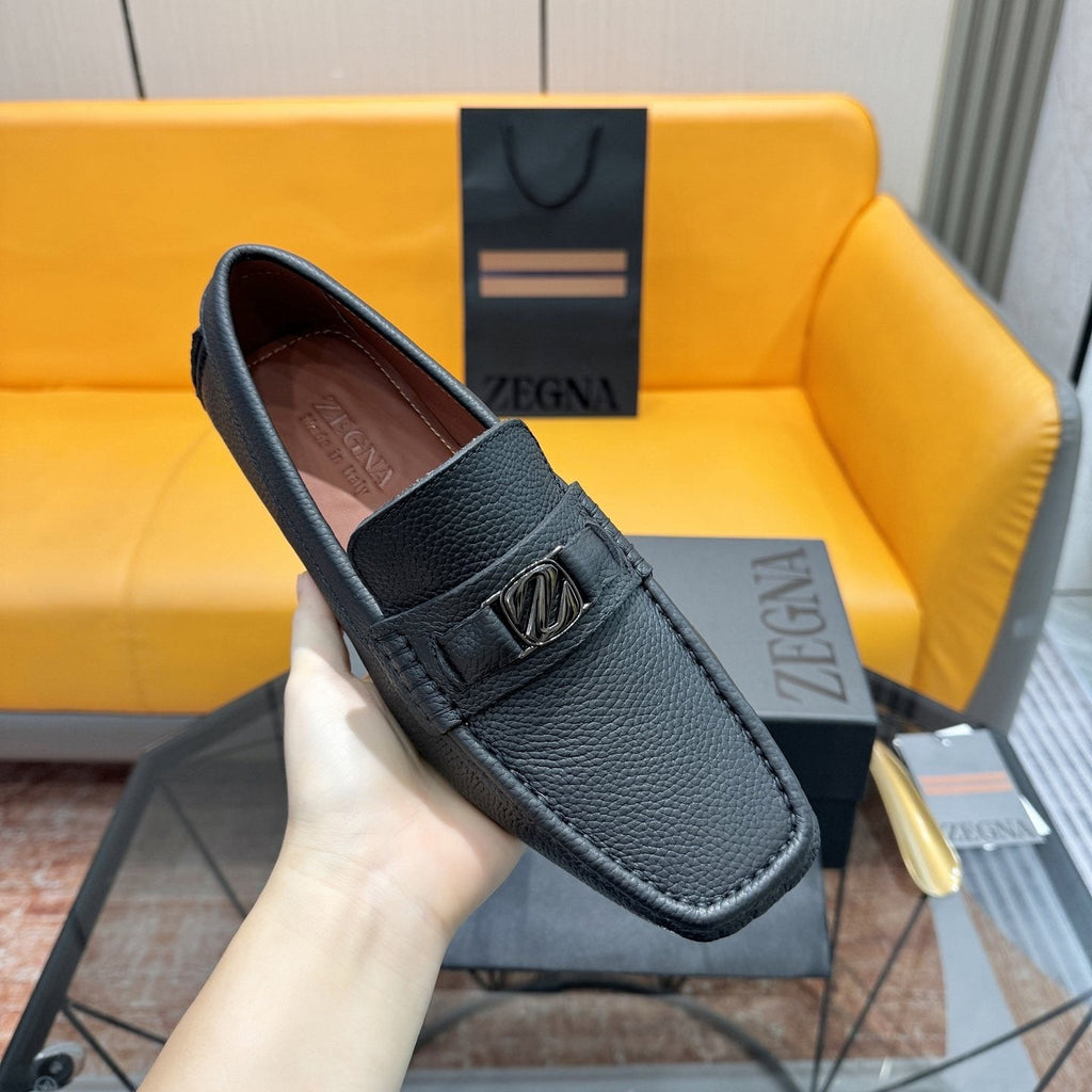 Zegna Black Driving Loafers with Metal Accent — model