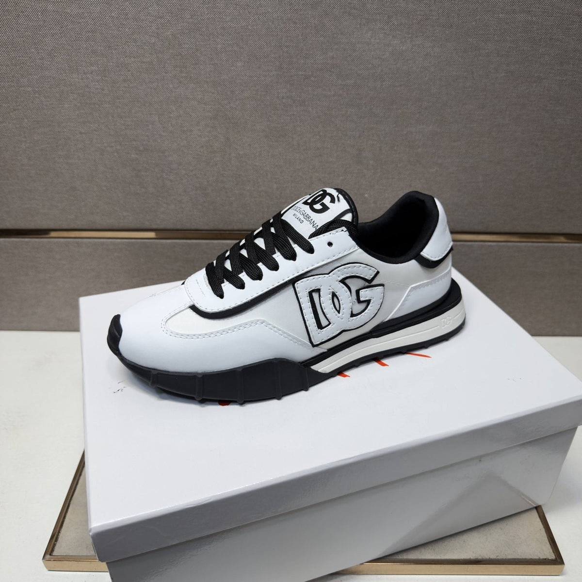Dolce & Gabbana White DG Low-Top Sneakers — front