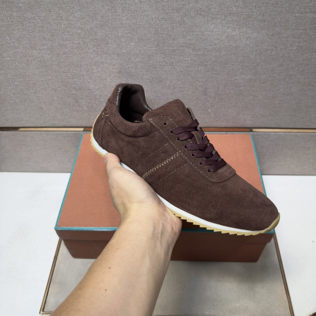 Dark Brown Lace-Up Casual Shoes — model