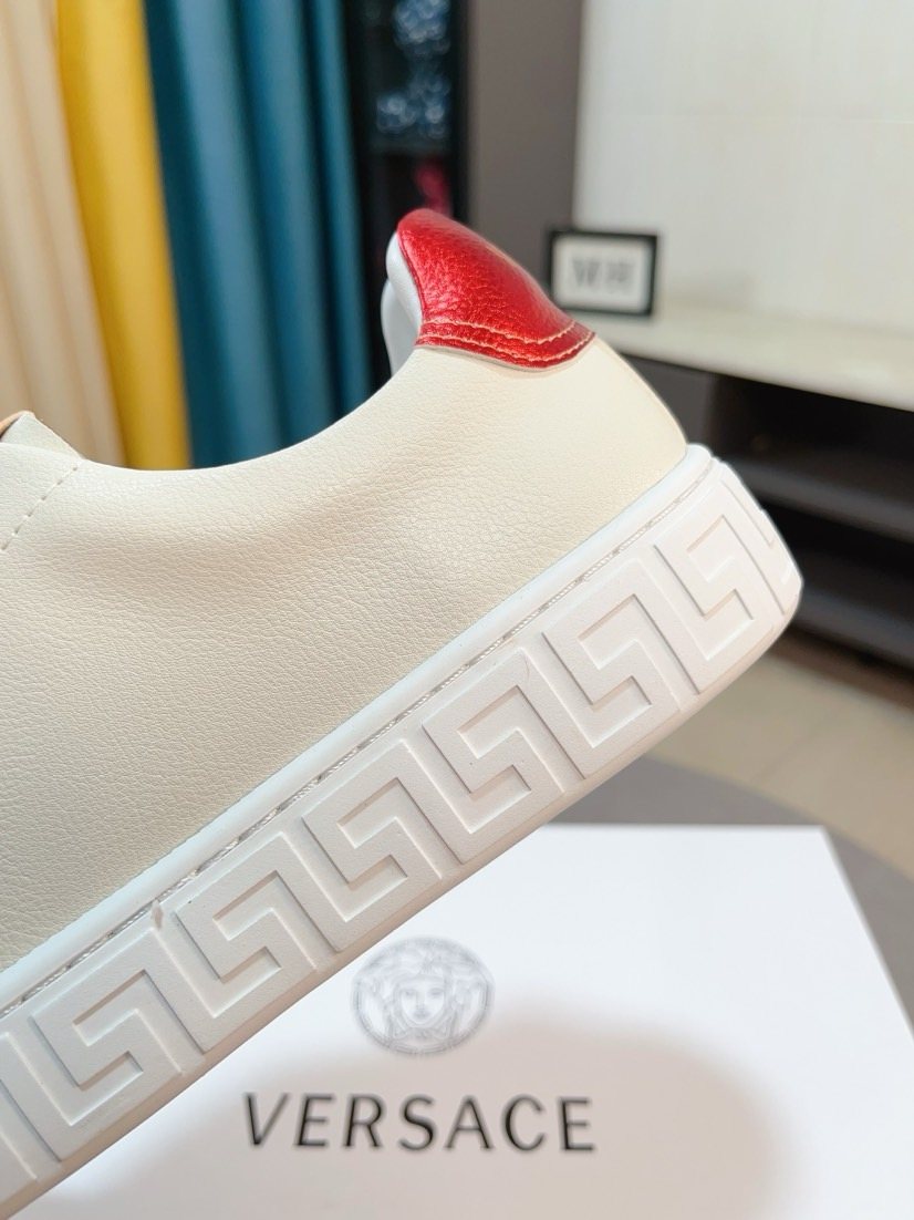 Versace Men's Low-Top Lace-Up Sneakers — detail