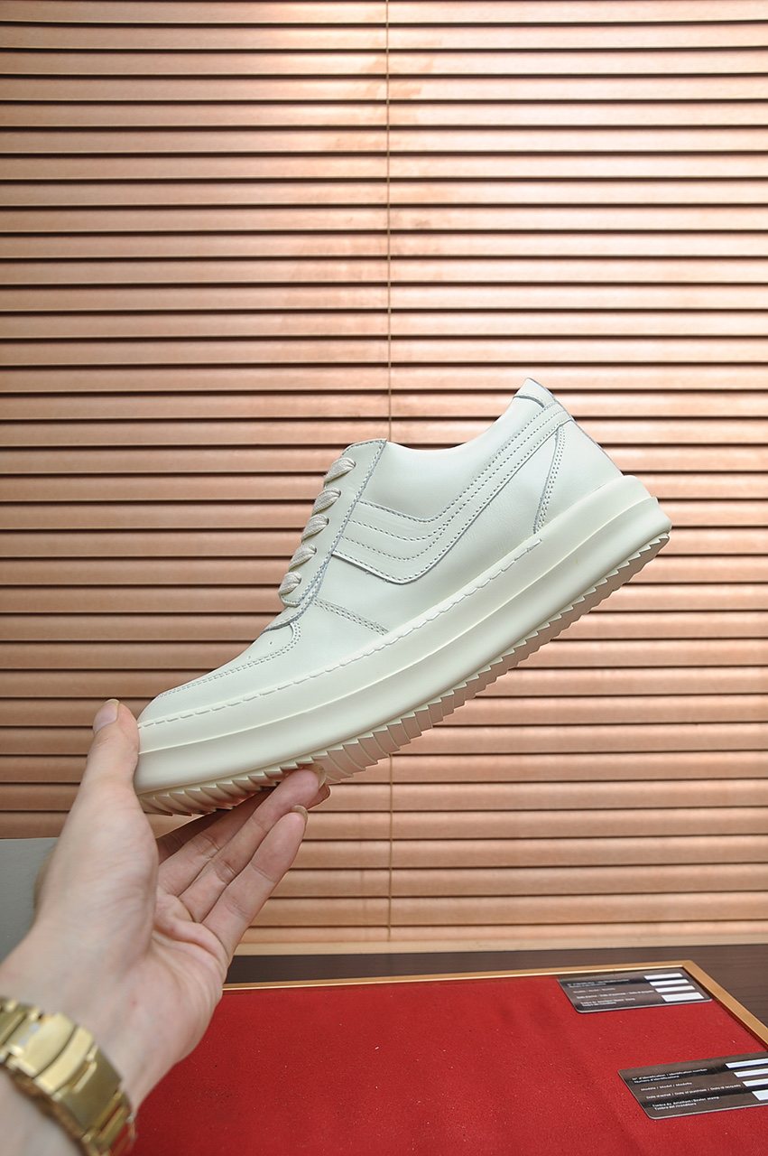 Rick Owens Paneled Platform Low-Top Sneakers — model