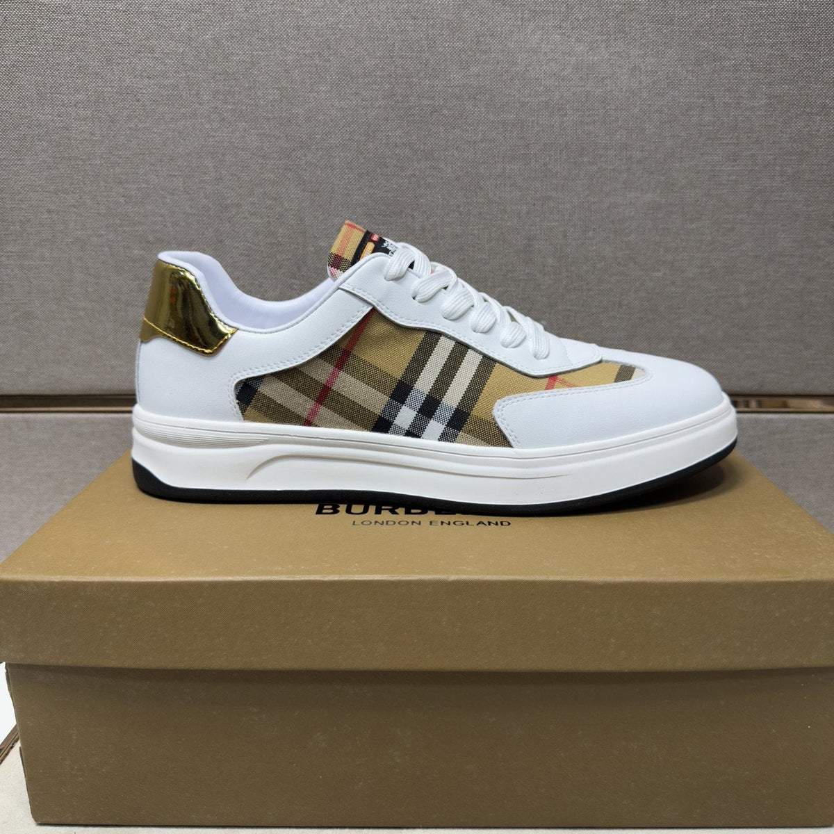 Burberry Plaid-Panel Low-Top Sneakers — side