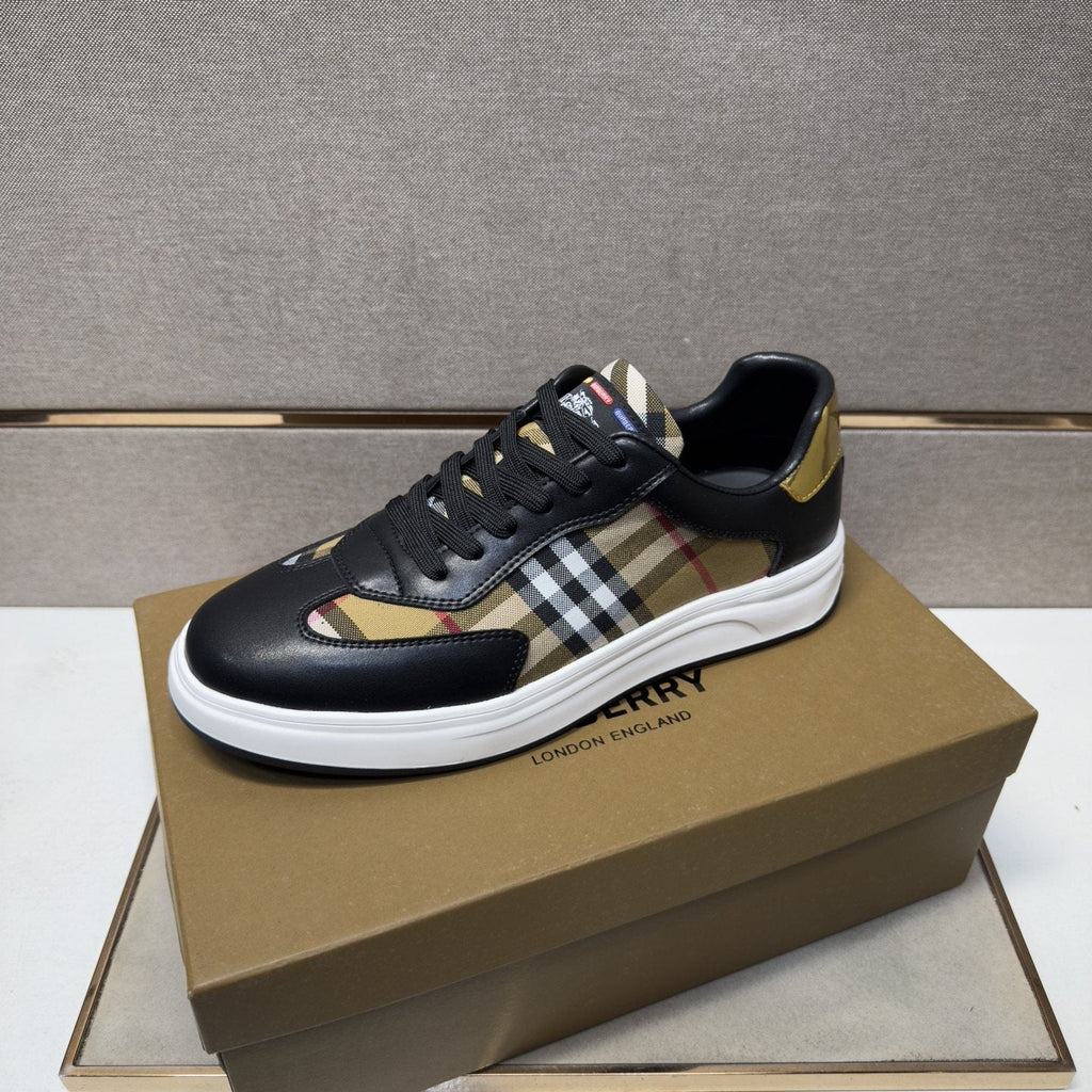 Burberry Plaid-Panel Low-Top Sneakers — front