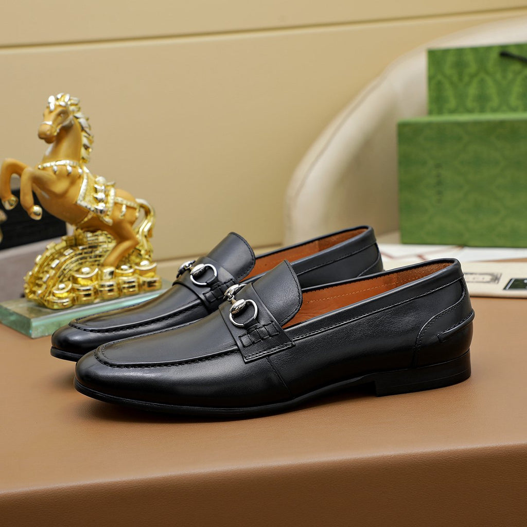 Gucci Bit-Detail Slip-On Loafers — front