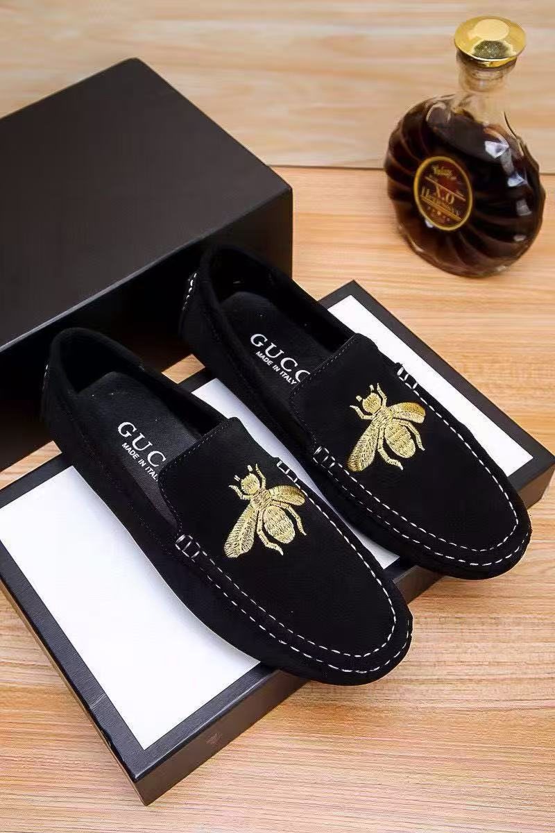 Gucci Black Bee-Embroidered Loafers — front
