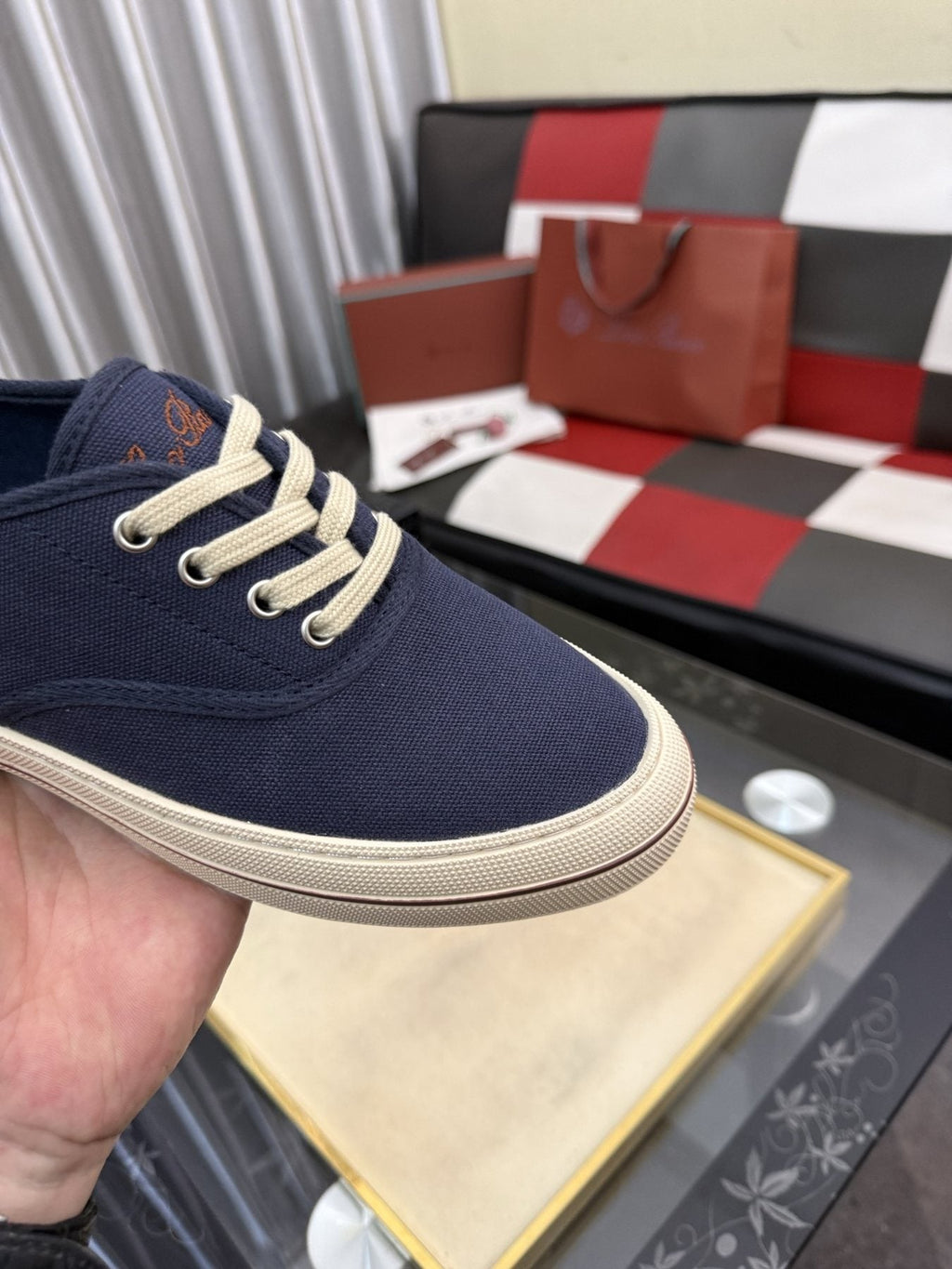 Low-Top Lace-Up Casual Shoes — detail