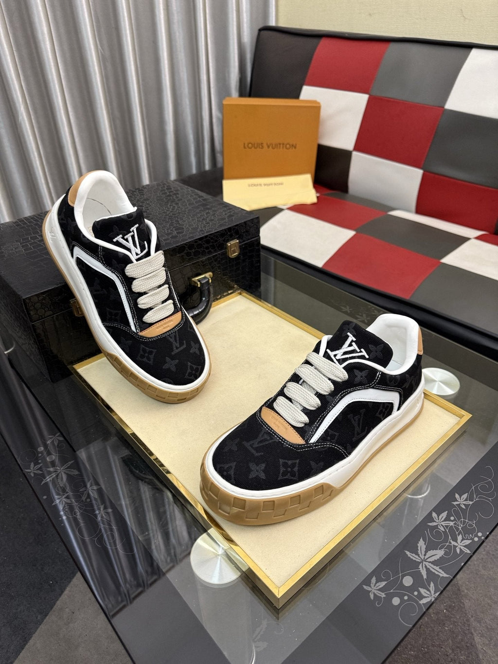 Louis Vuitton Patterned Low-Top Sneakers — hero