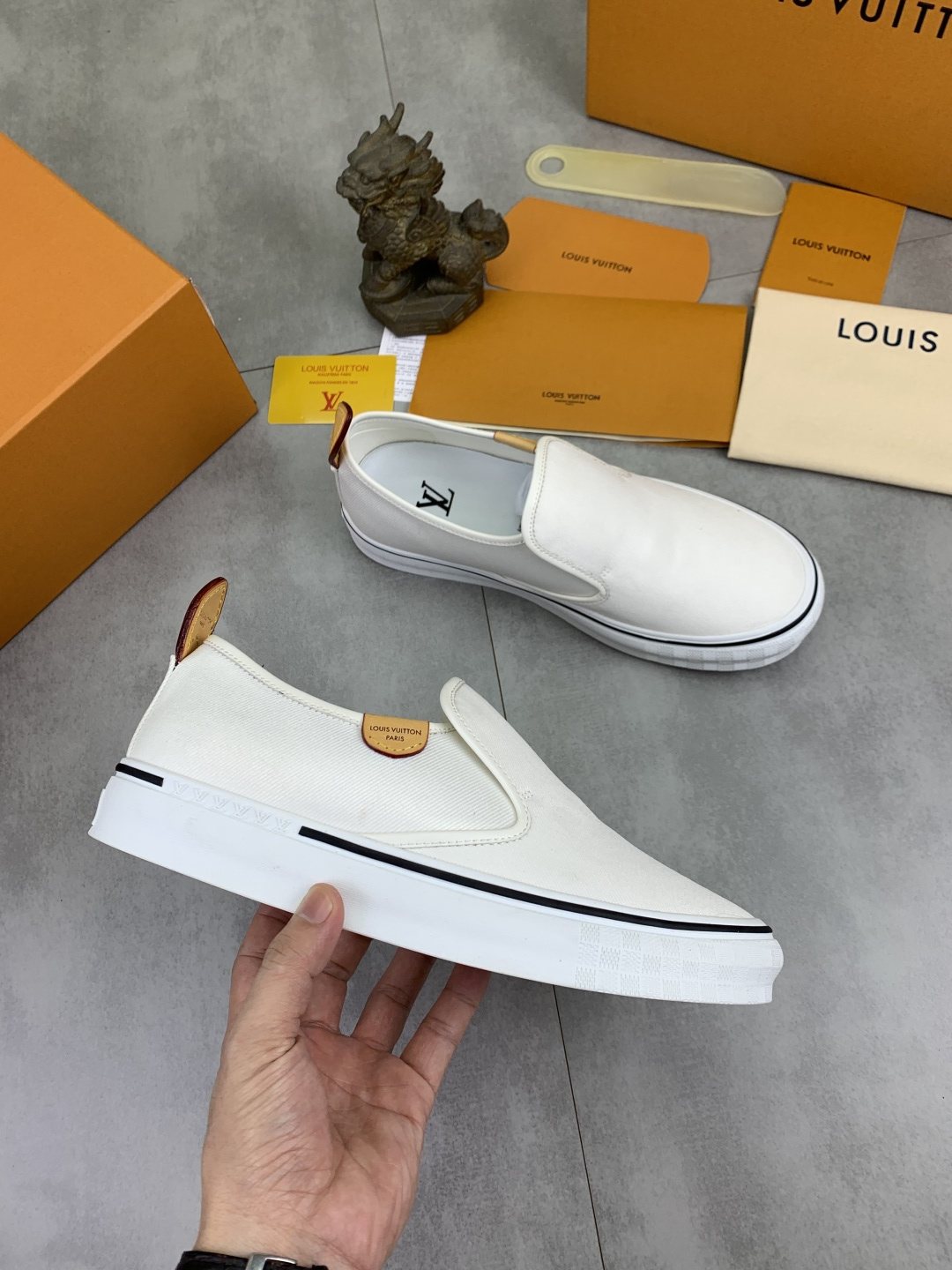 Louis Vuitton Elastic-Gore Slip-On Sneakers — model