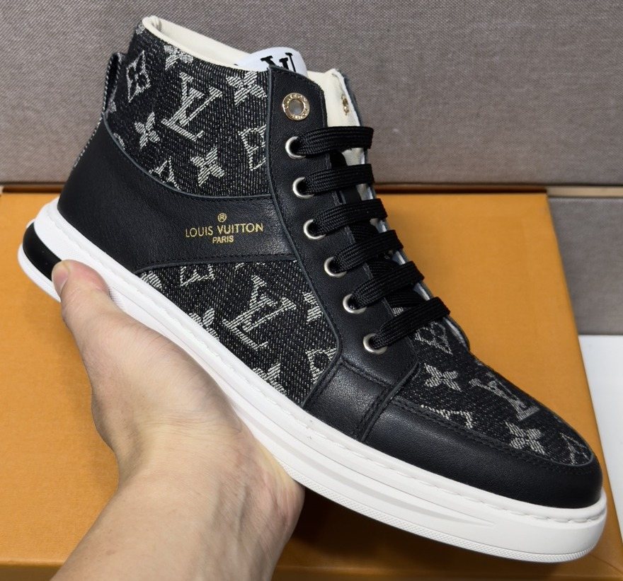 Louis Vuitton Patterned High-Top Sneakers — front