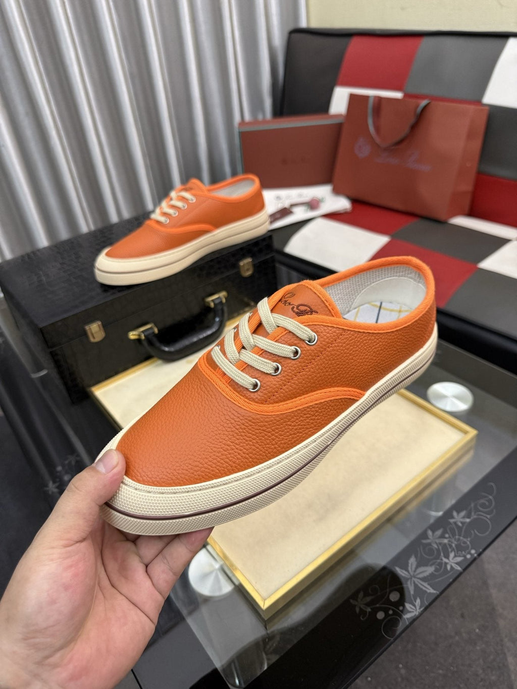 Men's Low-Top Lace-Up Casual Shoes — front