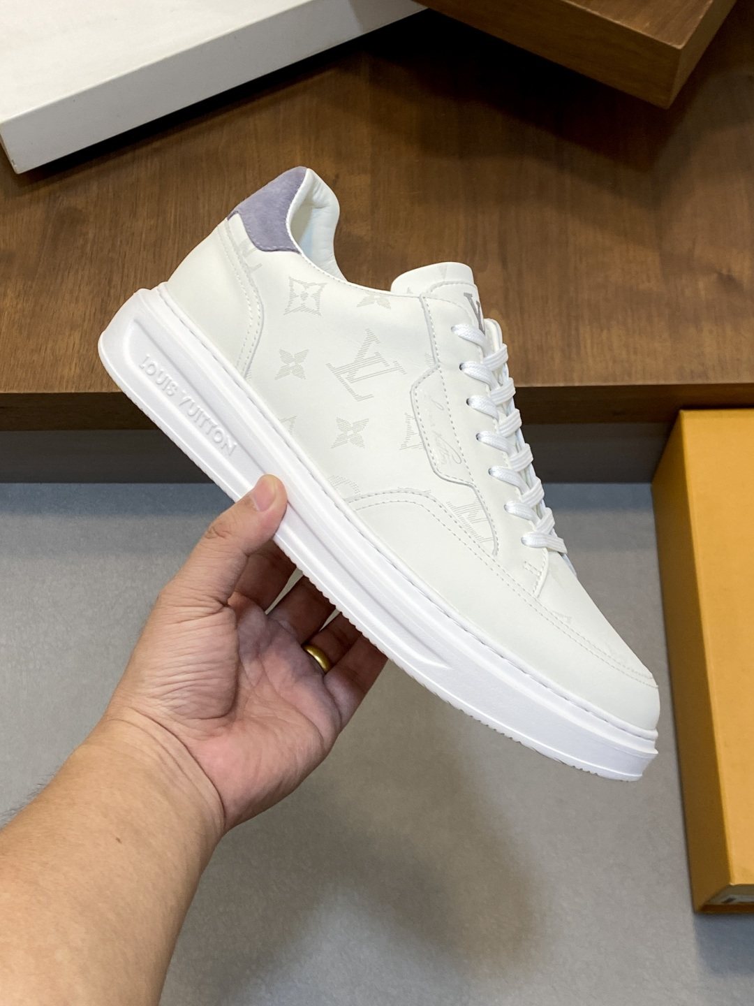 Louis Vuitton Patterned Low-Top Sneakers — model