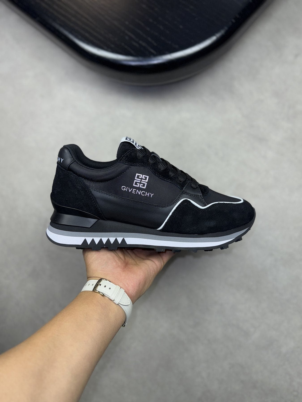 Givenchy Contrast-Trim Lace-Up Sneakers — model