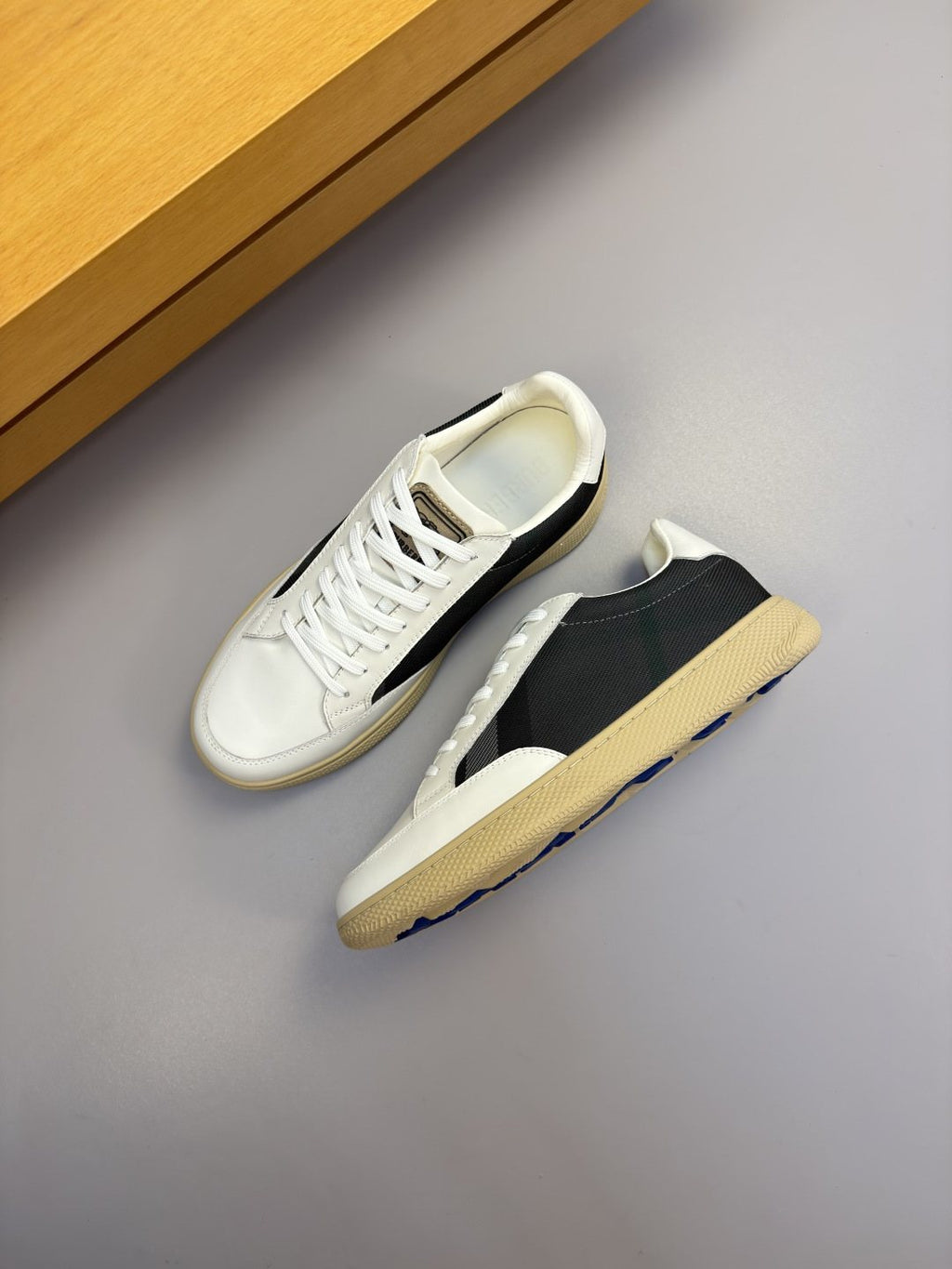 Burberry Paneled Low-Top Sneakers — side